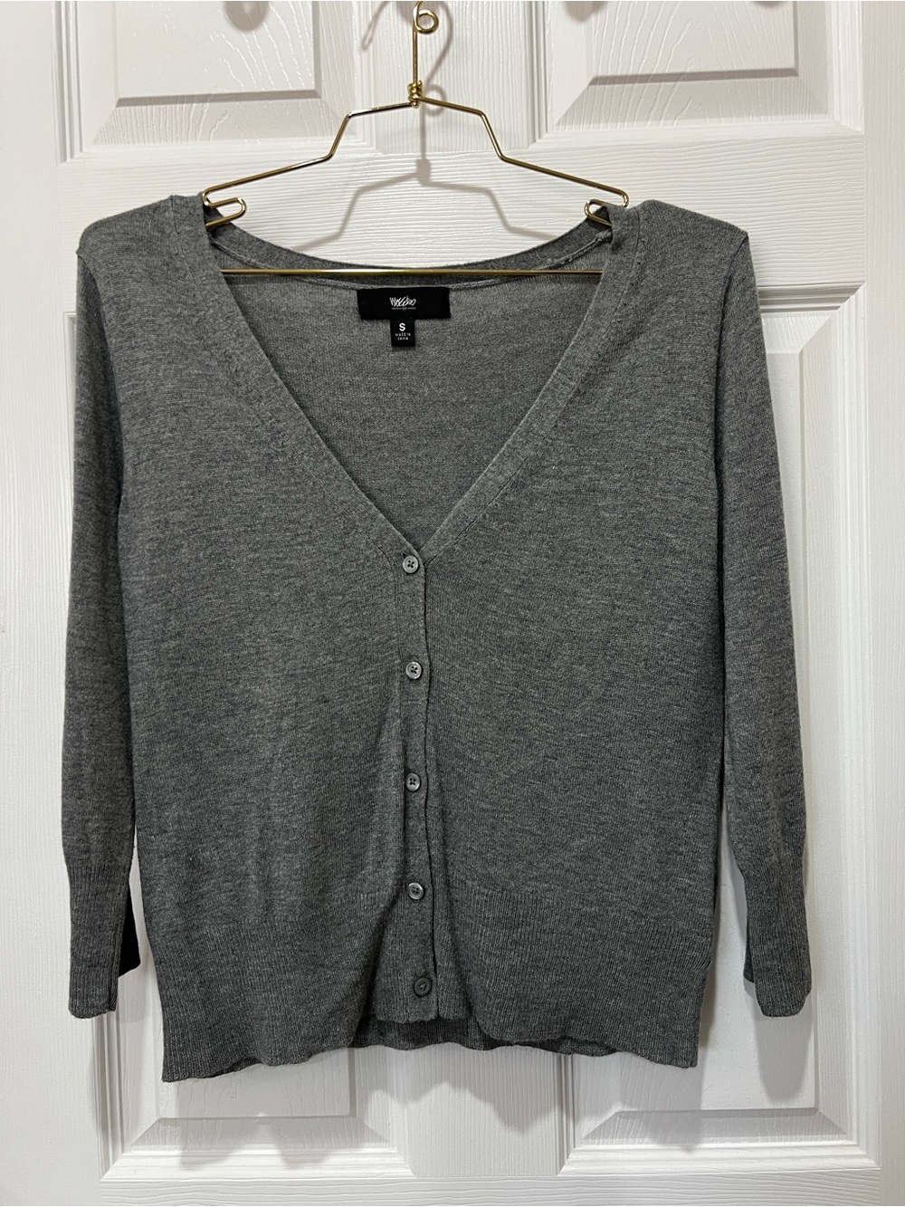 Mossino Gray Cardigan Size Small 3/4 Sleeve Soft Thin Knit